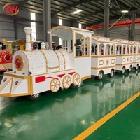 Train touristique sans rails à thème de dessin animé, mini-train à vapeur à batterie pour centres commerciaux et parcs d'attractions intérieurs