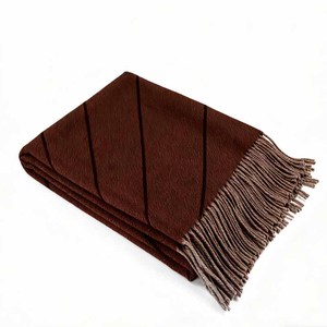 <span class=keywords><strong>Couverture</strong></span> <span class=keywords><strong>en</strong></span> <span class=keywords><strong>laine</strong></span> tissée Dr.Wool Premium-Stylish, taille confortable, chaude, durable, pour chambre à coucher, canapé, voyage, bureau, maison - Product Image 2