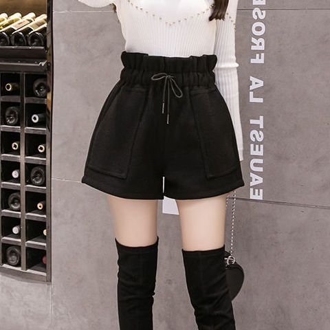 Pantaloncini di lana [923 stile con cordoncino nero]