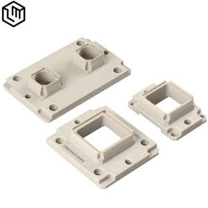 Contrôle qualité strict, entretoises en PET usinées sur commande par CNC pour appareils électroménagers - Product Image 6