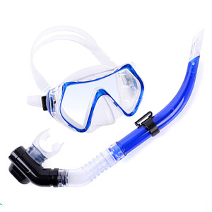 Set de Máscara de Snorkel con Lentes de Vidrio Templado y Snorkel de Doble Drenaje para Natación y Buceo - Product Image 3