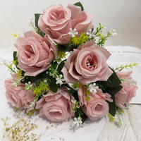 Fleurs artificielles YM de haute qualité, 7 têtes de roses artificielles, bouquet de roses rouges en soie pour la décoration de mariages et d'événements de la Saint-Valentin