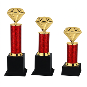 Trofeo metálico profesional para campeones de competición. Trofeo metálico moderno con diseño elegante para premios empresariales. - Product Image 1