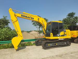Komatsu 130-7รถตักดินไฮดรอลิกขนาด13ตันรถตักมือสอง - Product Image 2