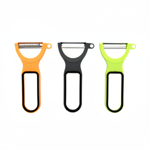 Set 3 pelatrici per ortaggi in metallo eco-friendly strumenti manuali sicuri per sbucciare facilmente carote cetrioli altre verdure-scatola confezionata 72 - Product Image 2