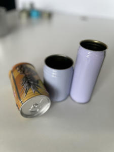 Latas Redondas de Grado Alimenticio de 65x110 mm, Fabricante de Latas Metálicas con Tapa Fácil de Abrir para Envasado de Bebidas, Jugos y Cerveza, Venta al por Mayor - Product Image 1