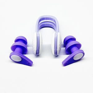 Neues Design Weihnachts baumform Ohr stöpsel Recyceltes Silikon Schwimm ohr stöpsel und Nasen clips zum Schwimmen - Product Image 3
