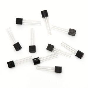 Original, Factory New MXMDS2401+ TO-92 Transistor CZSKU:XV86DR01 - Product Image 1