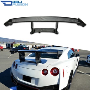สปอยเลอร์หลังคาร์บอนไฟเบอร์ทรง Nsmo สำหรับ Nissan GT-R R35 ปี 2008-2023 รุ่น MY17 พร้อมไฟเบรกสีแดง - Product Image 1