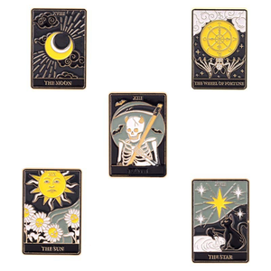 Pin de Esmalte de <span class=keywords><strong>Tarot</strong></span> Personalizado, Sol, Luna, Estrellas, Gótico, Esqueleto, Broches, Insignias de Solapa, Bolsa, Punk, Bruja Oscura, Pin de Gato, Pin de Carta del <span class=keywords><strong>Tarot</strong></span> - Product Image 2