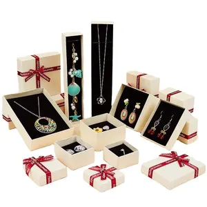 Подарочные коробки для украшений, квадратные Длинные прямоугольные бумажные картонные коробки с бантом для ювелирных украшений, колец, часов, шеи