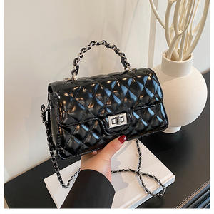 Bolso de Mano con Cadena en Forma de Diamante, Estilo Coreano 2026, Elegante y Versátil, Bolso Cuadrado Pequeño - Product Image 3