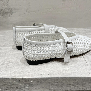 Zapatos Planos Mary Jane de Malla con Punta Redonda y Correa en T con Hebilla, Transpirables, para Mujer, Estilo Verano, Blanco y Negro - Product Image 3