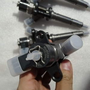 Einspritz ventil D11 D12 D13 20798683 0445120067 20440388 20430583 85013611 21458369 LKW-Reparatur satz Düse - Product Image 3