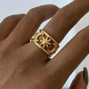 Anillo Personalizado al por Mayor, de Acero Inoxidable 316L, Chapado en Oro de 14k y 18k, con Diseño de Estrella y Luna, para Mujer - Product Image 1