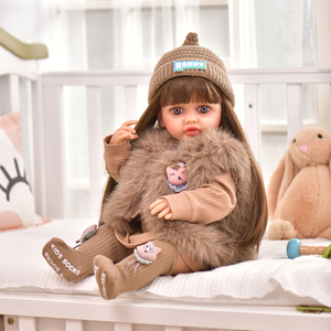 Vente en Gros : Poupée Bébé Reborn Réaliste de 55 CM avec Peau Peinte en 3D, en Vinyle, Kit Cadeau avec Accessoires pour Filles - Product Image 5