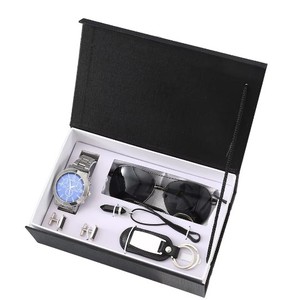 Conjunto de Regalo de Estilo Ejecutivo para Hombre, Tendencia 2026, Pulseras y Reloj, Souvenir Promocional para Año Nuevo y San Valentín - Product Image 1