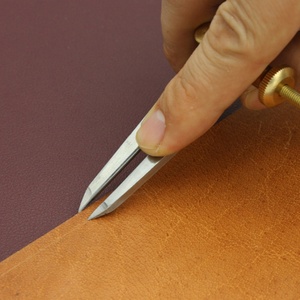 Calibrador de espaciado de cuero, accesorios de latón, distancia ajustable, herramienta circular para carpintería, divisor, marcador de líneas de borde, herramienta de bricolaje - Product Image 4