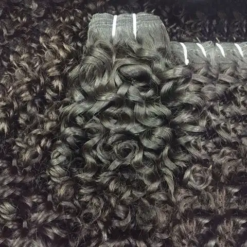 Fasci di capelli grezzi cambogiani Pixie Curl, pronti per la spedizione fasci di capelli umani economici, fasci di capelli brasiliani vergini tesse