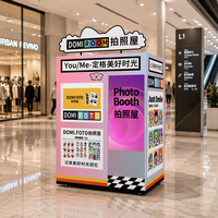 Mesin Foto Booth Layanan Mandiri Cetak Instan Kios Layar Sentuh Pilihan Template Pembayaran QR Pusat Perbelanjaan Area Wisata Bioskop