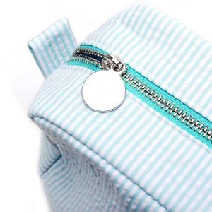 BSCI Factory New Popular <b>Make</b> <b>up</b> <b>Pouch</b> Bag Portable Travel Wash Toiletry Bag Cosmetic Seersucker Storage Bag - Product Image 4