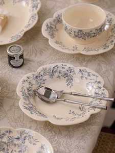 Factory Direct China Floral Ceramic Tableware Vintage Style Blue Floral Print Design Ceramic Tableware - Product Image 4