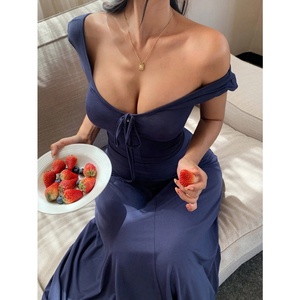 Abito lungo in poliestere traspirante personalizzabile/confezionato, con spalle scoperte e vita alta, <span class=keywords><strong>per</strong></span> uso domestico e all'aperto da <span class=keywords><strong>donna</strong></span> - Product Image 1