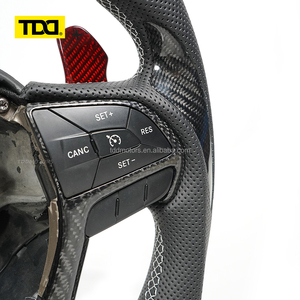 พวงมาลัยคาร์บอนไฟเบอร์ TDD แบบกำหนดเองพร้อมไฟ LED สำหรับ Fiat Abarth 595 595C 695 695C 500 500C - Product Image 5