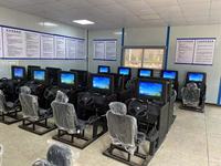 Simulateur de conduite durable, machine d'entraînement à la conduite automobile professionnelle pour école de conduite