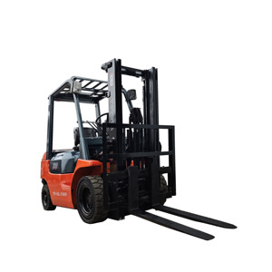 Chariot élévateur Toyota 30 d'occasion, capacité de charge nominale 3 tonnes, haute qualité, haute efficacité, moteur à 0-2000 heures d'utilisation, à vendre - Product Image 1