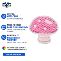 Parche de tela bordado divertido con diseño de boca, lengua y labios de dibujos animados, personalizado de fábrica profesional, aplique para coser