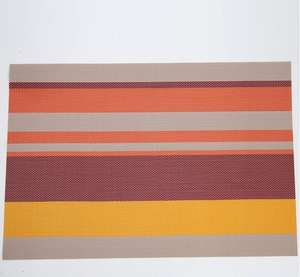 Napperon en similicuir PVC écologique en gros Tapis de vidange résistant à l'huile avec rayures classiques pour décorations de cuisine et de mariage - Product Image 4