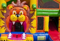 Château Gonflable Lion avec Toboggan et Combo Animalier pour Enfants - Offre Spéciale