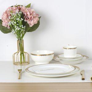 <span class=keywords><strong>Vaisselle</strong></span> en céramique blanche brillante Ensembles de table <span class=keywords><strong>Vaisselle</strong></span> Service de <span class=keywords><strong>vaisselle</strong></span> - Product Image 3