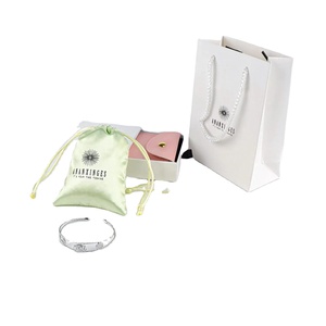 Sac cadeau en coton avec cordon de serrage 8*10cm pour bijoux, sac publicitaire en satin, emballage promotionnel, sac à poussière en toile personnalisé avec logo - Product Image 1