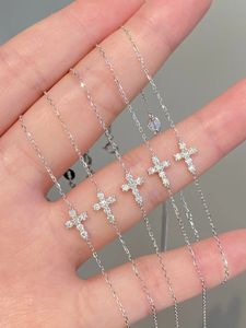 Xinfly 18K Gold and 0.2CT Natural Diamond <b>Bracelet</b> <b>Cute</b> and Elegant for Commuting Simple Jewelry - Product Image 3