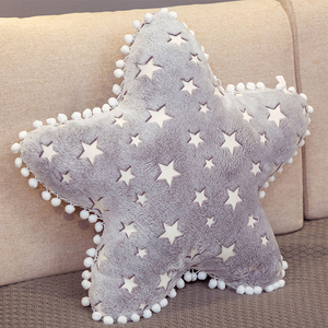 Cojín de nube luminoso para niños, juguetes blandos de Luna, cojines de sofá que brillan en la oscuridad - Product Image 1