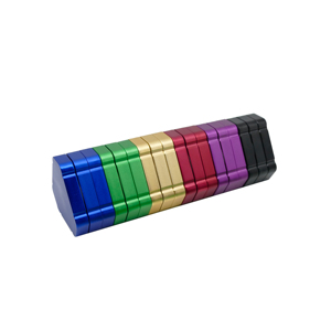 Molinillo de Aluminio con Forma Triangular Única, Fácil de Abrir, Diseño Exclusivo No Circular para <span class=keywords><strong>Tabaco</strong></span> - Product Image 6