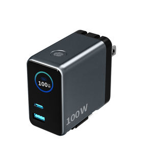 Cargador de Viaje de Pared con IA de 100 W GaN con Pantalla TFT y Cable Retráctil - Product Image 3