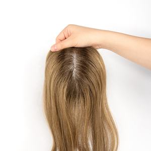 Topper en dentelle mono 3x6 noué à la main, cheveux humains européens coiffés, postiche à raie naturelle - Product Image 3