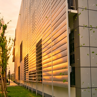 Façade murale ventilée décorative, pare-chaleur, économe en énergie, moderne, à lamelles en aluminium