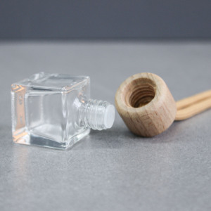 8ML Transparent Natural Wooden Lid <strong>Car</strong> Perfume Bottle - Essential Oil <strong>Diffuser</strong> Air Freshener Container for <strong>Car</strong> Empty Bottle - Product Image 4