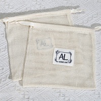 Pochette en coton biologique à cordon avec logo personnalisé imprimé, sac de shopping en maille de coton pour savon et fruits, sac anti-poussière tendance