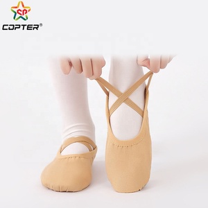 <span class=keywords><strong>Zapatillas</strong></span> <span class=keywords><strong>de</strong></span> baile elásticas 5D sin cordones al por mayor profesional, <span class=keywords><strong>zapatillas</strong></span> <span class=keywords><strong>de</strong></span> <span class=keywords><strong>ballet</strong></span> ligeras sin corbata <span class=keywords><strong>para</strong></span> niños con suelas blandas - Product Image 2
