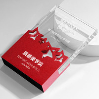 Nouveau trophée de Plaque de récompense de Base de cristal de pentagramme en métal créatif personnalisé avec impression UV personnalisée 12x18x3CM utilisation professionnelle