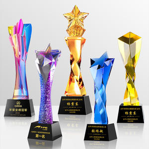Honor Of <span class=keywords><strong>Crystal</strong></span> New Clear <span class=keywords><strong>Crystal</strong></span> Award Trofeo Recuerdos Regalos Trofeo de cristal personalizado - Product Image 1