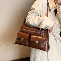 Sac à bandoulière multi-poches pour femme en cuir PU, sac hobo avec poches à rabat avant, doublure en toile, fermeture à glissière