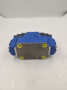 Vannes hydrauliques Série 4WEH10 4WEH10J4X 4WEH22J7X 4WEH10J4X/6EG24N9ETK4/B10 4WEH22J7X/6EG24N9ETK4/B10 Conception compacte à solénoïde F - Product Image 1