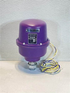 Détecteur UV d'auto-vérification C7061F2001 110V avec verre de visualisation C7061F2001 - Product Image 1