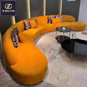 أريكة إيطالية منحنية مخصصة من المصنع فيلا مخملية عالية الجودة تصميم جديد لغرفة المعيشة أريكة متعددة الأشخاص - Product Image 4